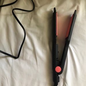 Remington Straightener